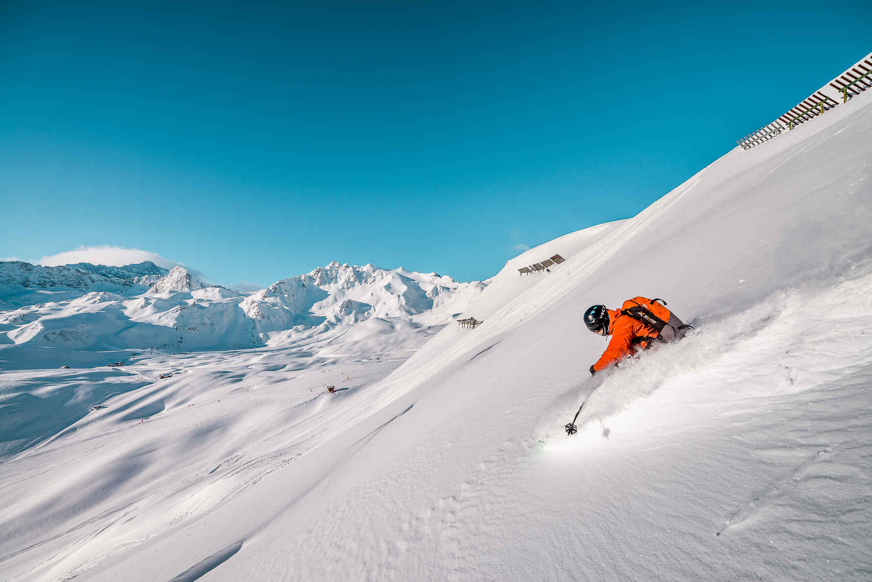 A solo off piste skier