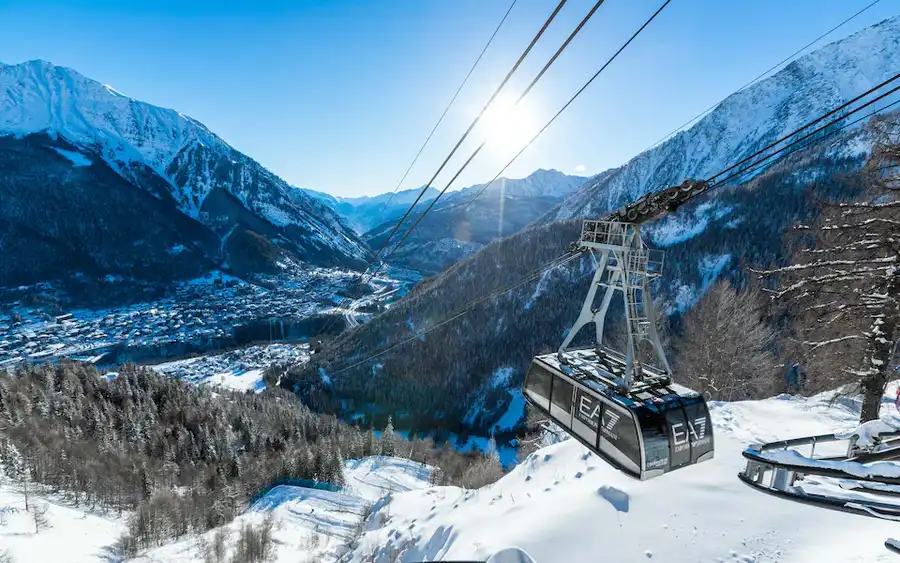 A cable car in Courmayeur ski area